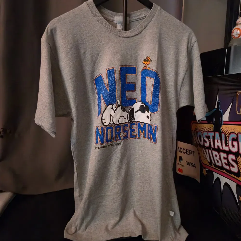 Vintage 90s Peanuts Snoopy NED Norsemen T-Shirt Third Street USA Size Large